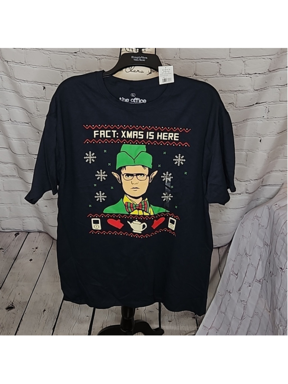Ripple Junction The Office Ugly Christmas T-Shirt Dwight Schrute NWT Size Large